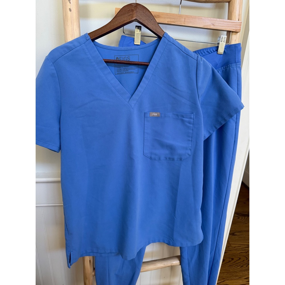 FIGS Technical Collection Womens Scrub Set Blue V-Neck Top Medium Jogger Pants S - Picture 2 of 11